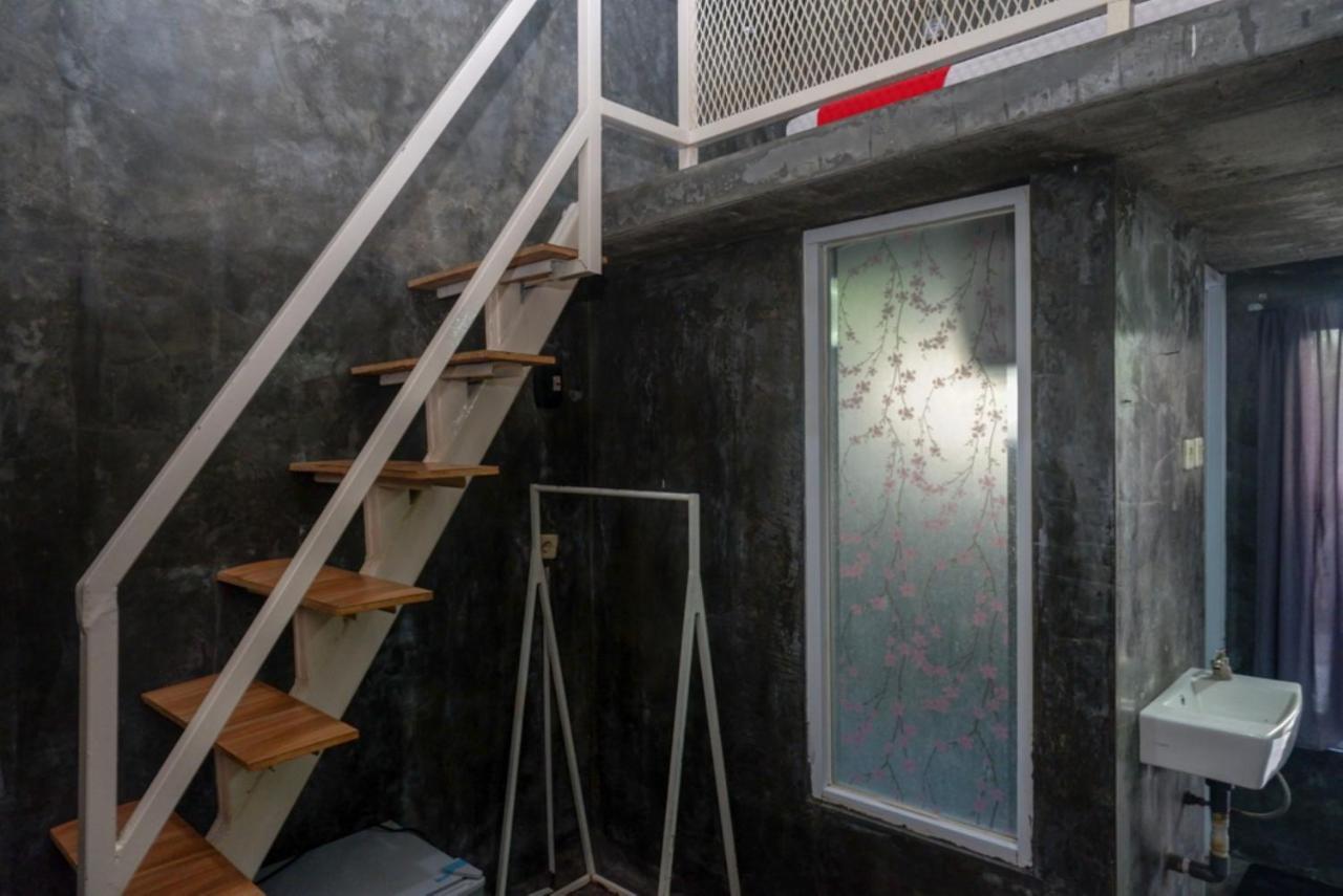 Reddoorz Near Jumbo Mall Sragen ภายนอก รูปภาพ